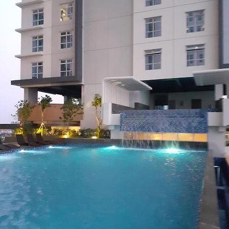 Bess Mansion Apartment, 16Th Floor Surabaya Eksteriør bilde