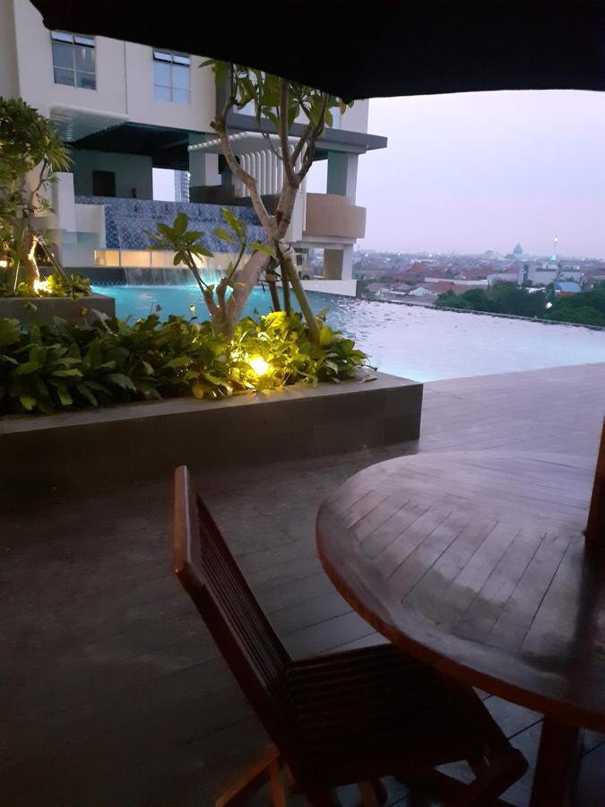 Bess Mansion Apartment, 16Th Floor Surabaya Eksteriør bilde